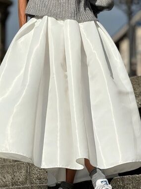 Women’s White Circle Skirt — Effortless Full Midi